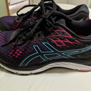 ASICS Gel Cumulus 21 Size 9